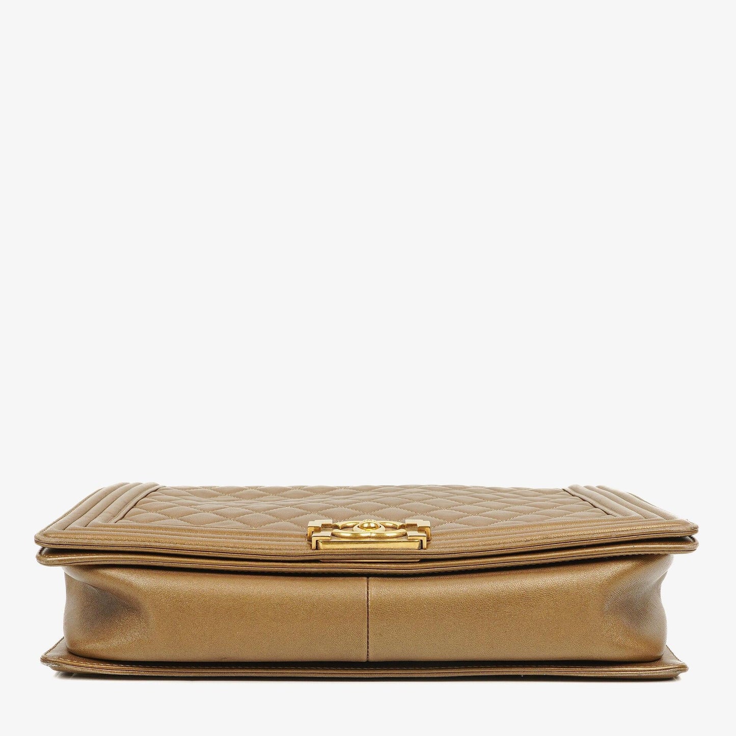 Chanel Große Boy gesteppte Flap Bag in Gold Metallic mit gealterten goldfarbenen Beschlägen