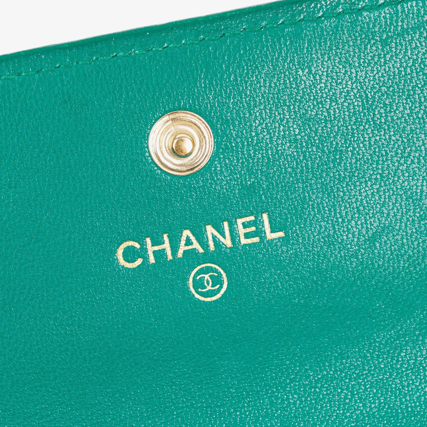 Chanel Boy Gusset große Klappgeldbörse aus gestepptem Lammleder in Metallic-Türkis