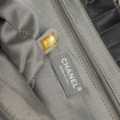 Chanel Mademoiselle Tote-Tasche Groß Schwarz Lammleder Steppung Vertikal
