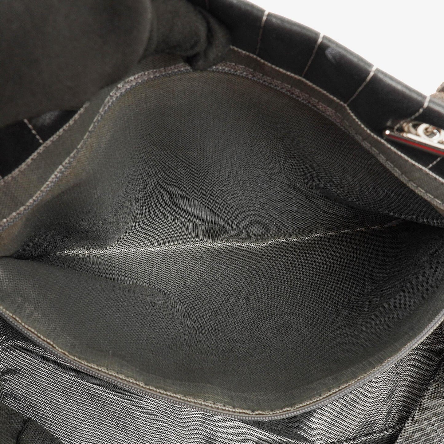 Chanel Mademoiselle Tote-Tasche Groß Schwarz Lammleder Steppung Vertikal