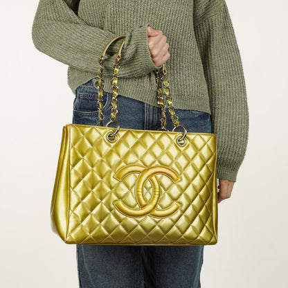 Chanel Große Gesteppt Lackleder Tote Tasche