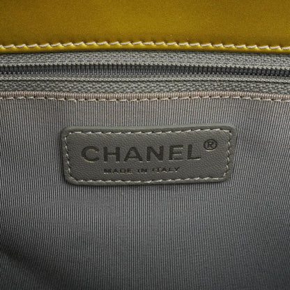 Chanel Große Gesteppt Lackleder Tote Tasche