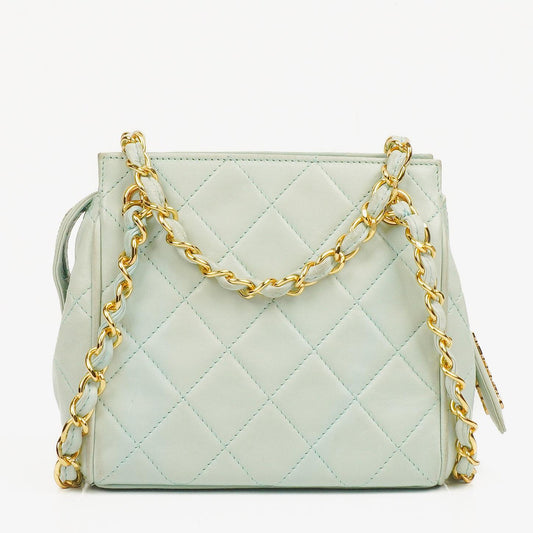 Chanel Hellblaue Matelassé Ketten-Mini-Tasche