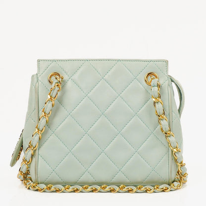 Chanel Hellblaue Matelassé Ketten-Mini-Tasche