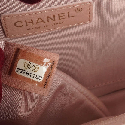 Chanel Flap Tasche aus hellrosa gestepptem Lammleder mit champagner-goldfarbener Hardware