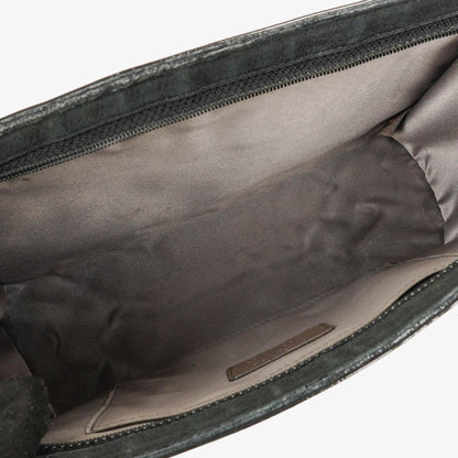 Chanel Lucky Charm Pochatte aus schwarzem Lackleder
