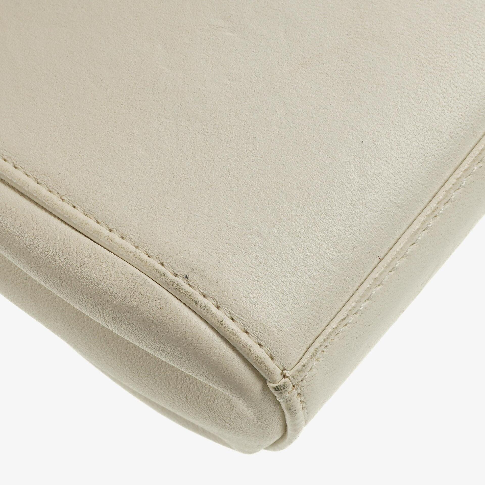 Chanel Mademoiselle Lock Accordion Chocolate Bar Klappentasche