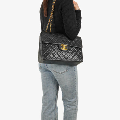 Chanel Maxi Jumbo CC Classic Single Flap Tasche in Schwarz aus gestepptem Lammleder mit 24K vergoldeten Beschlägen