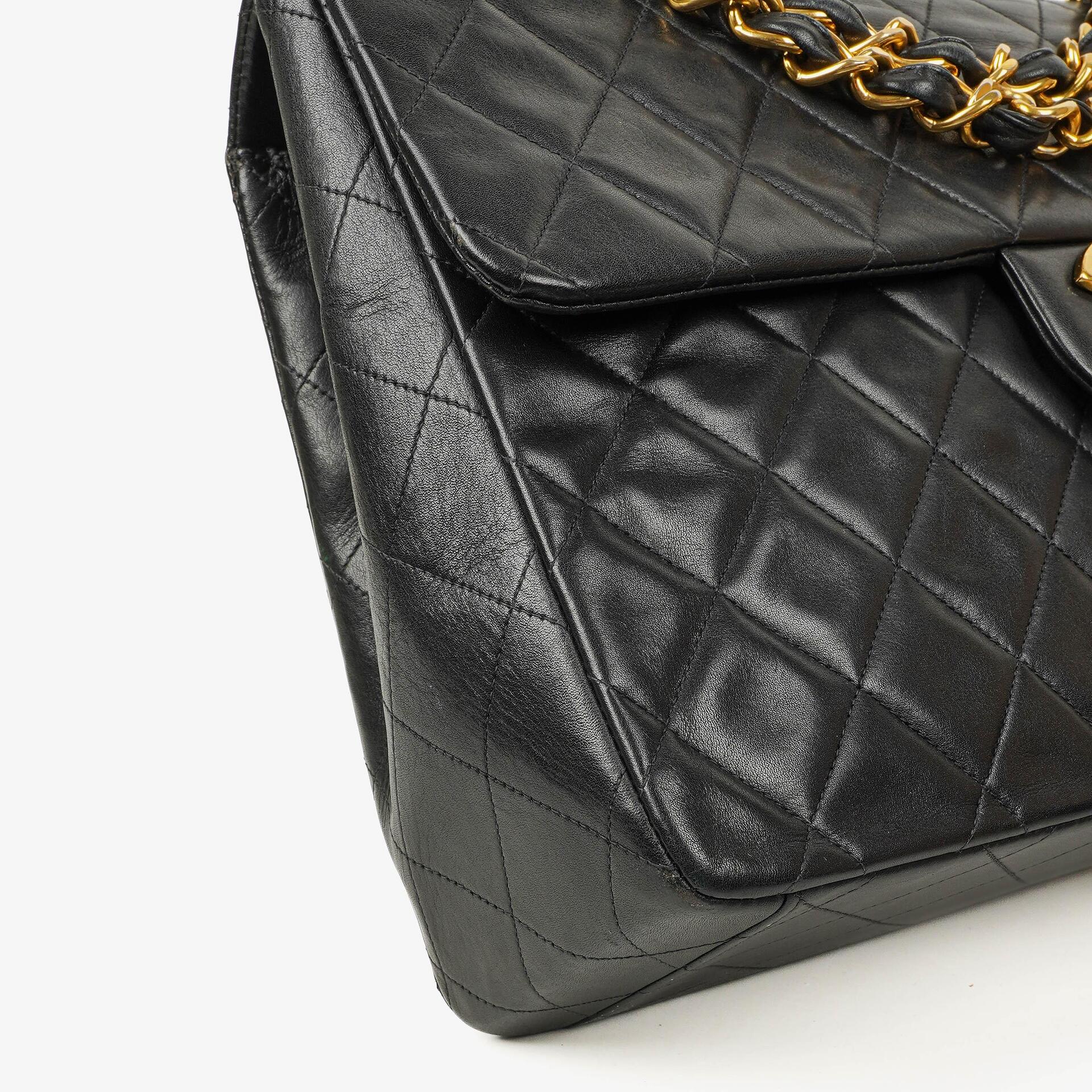 Chanel Maxi Jumbo CC Classic Single Flap Tasche in Schwarz aus gestepptem Lammleder mit 24K vergoldeten Beschlägen