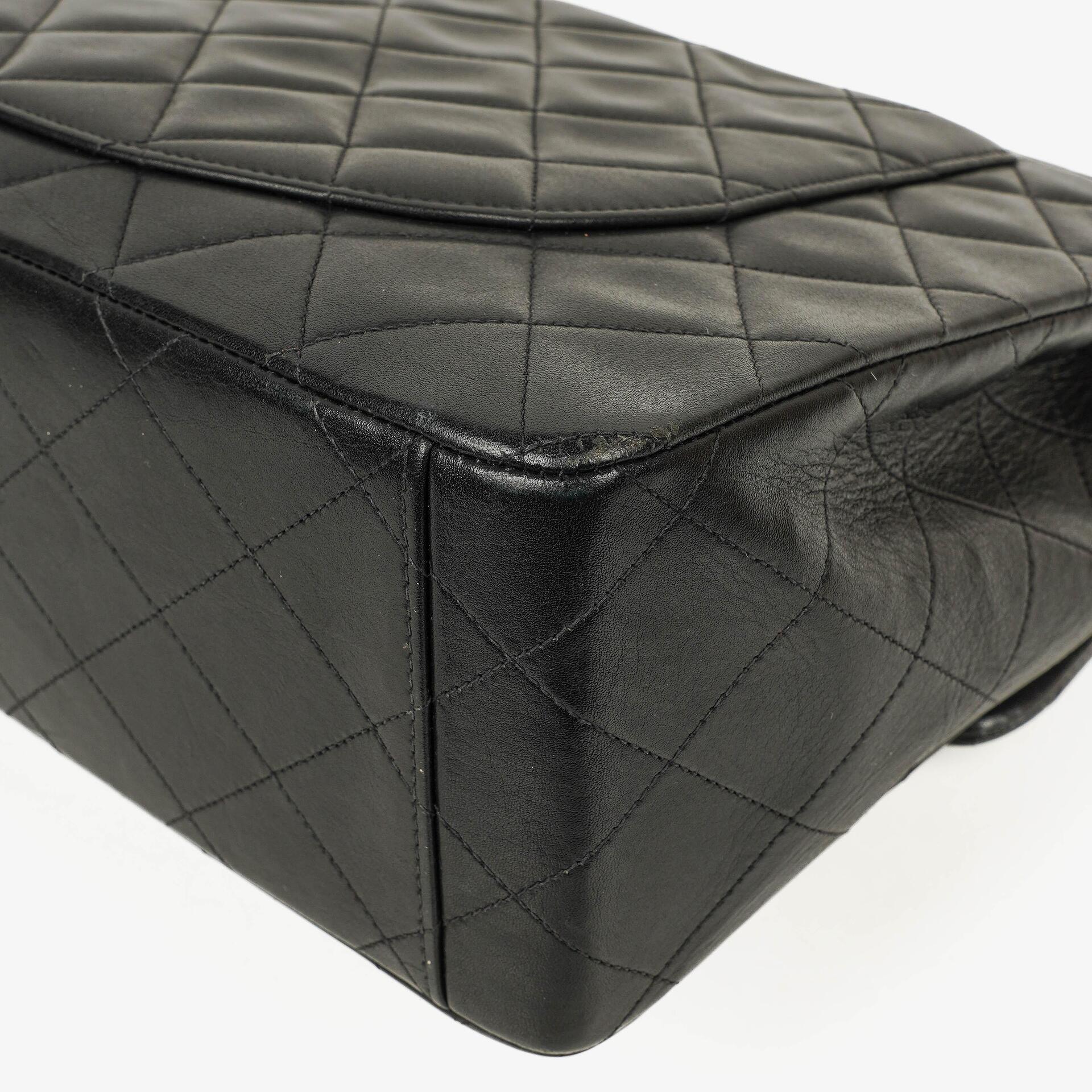 Chanel Maxi Jumbo CC Classic Single Flap Tasche in Schwarz aus gestepptem Lammleder mit 24K vergoldeten Beschlägen