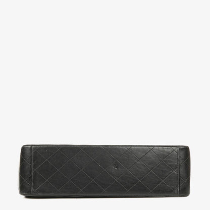 Chanel Maxi Jumbo CC Classic Single Flap Tasche in Schwarz aus gestepptem Lammleder mit 24K vergoldeten Beschlägen