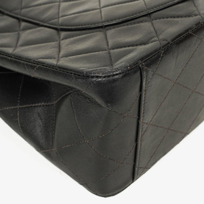 Chanel Maxi Jumbo CC Classic Single Flap Tasche in Schwarz aus gestepptem Lammleder mit 24K vergoldeten Beschlägen