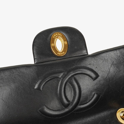 Chanel Maxi Jumbo CC Classic Single Flap Tasche in Schwarz aus gestepptem Lammleder mit 24K vergoldeten Beschlägen
