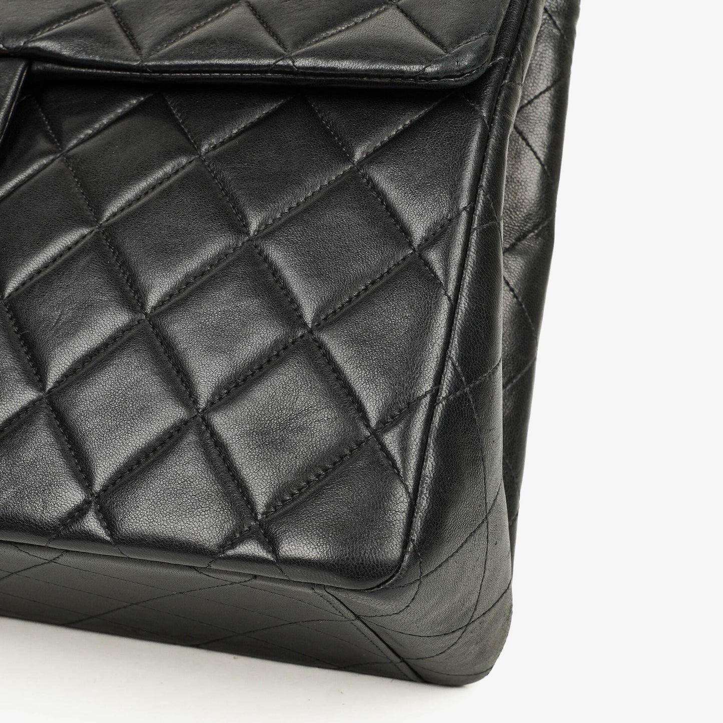 Chanel Maxi Jumbo CC Classic Single Flap Tasche aus schwarzem gestepptem Lammleder mit 24K vergoldeter Hardware
