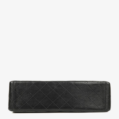 Chanel Maxi Jumbo CC Classic Single Flap Tasche aus schwarzem gestepptem Lammleder mit 24K vergoldeter Hardware