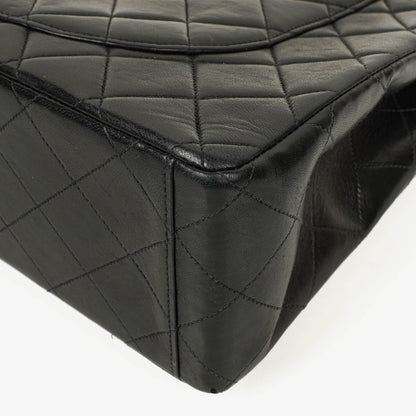 Chanel Maxi Jumbo CC Classic Single Flap Tasche aus schwarzem gestepptem Lammleder mit 24K vergoldeter Hardware