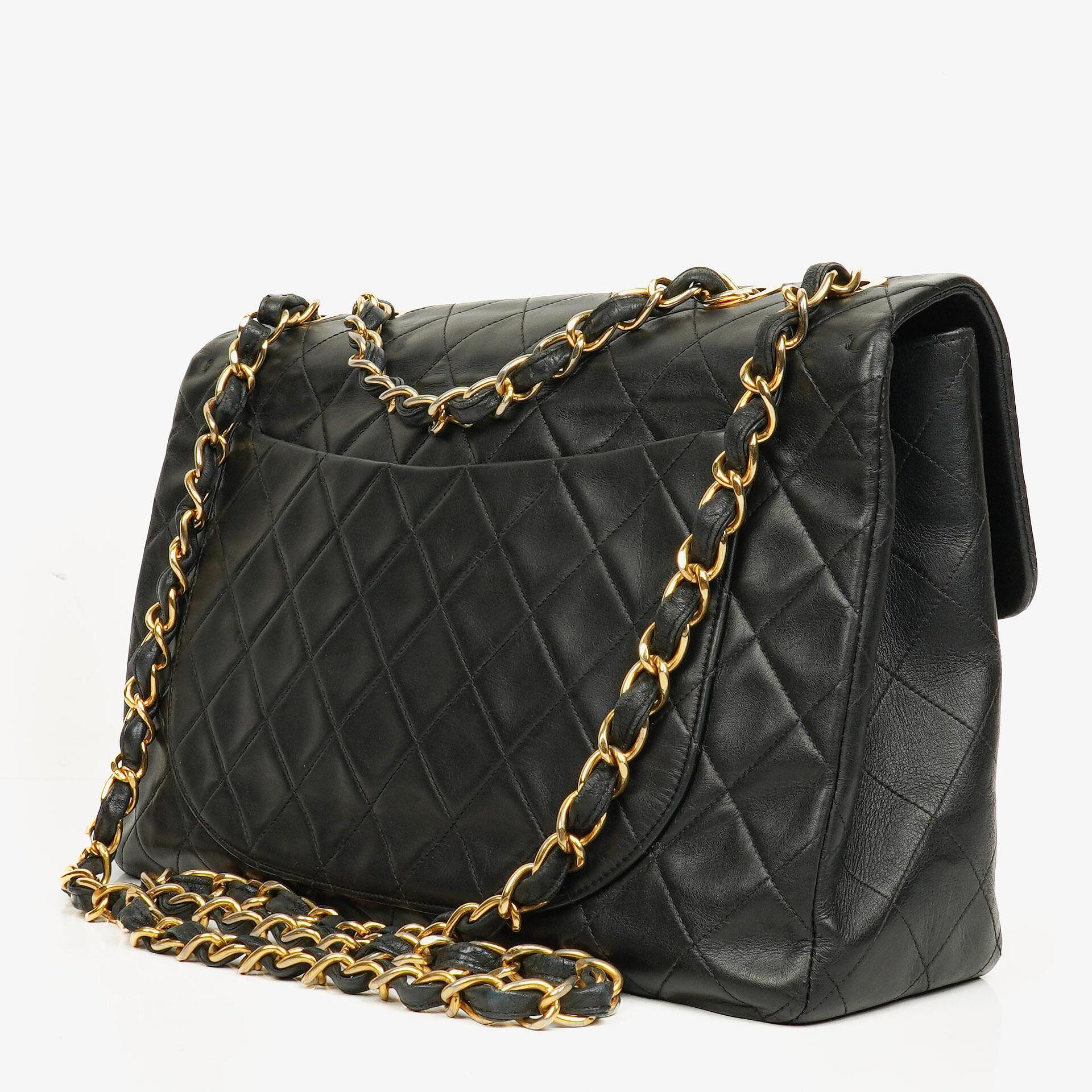 Chanel Maxi Jumbo CC Klassische Einfache Klappentasche Schwarz Gestepptes Lammleder 24K Vergoldete Beschläge