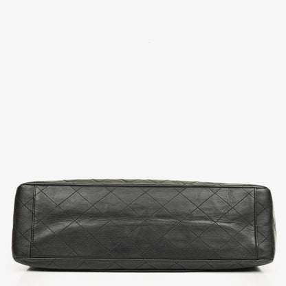 Chanel Maxi Jumbo CC Klassische Einfache Klappentasche Schwarz Gestepptes Lammleder 24K Vergoldete Beschläge