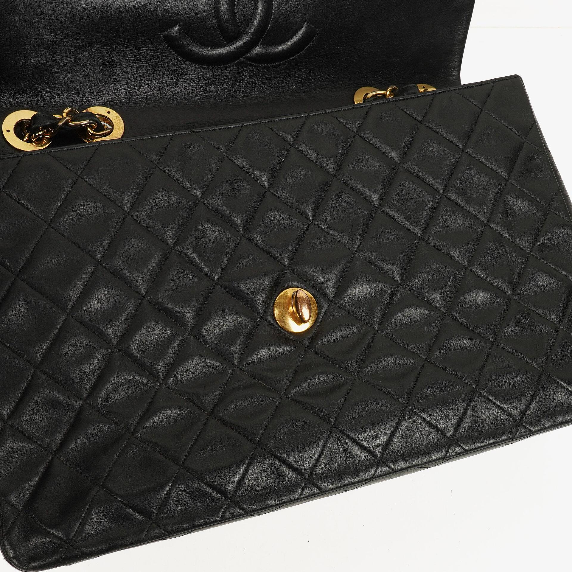Chanel Maxi Jumbo CC Klassische Einfache Klappentasche Schwarz Gestepptes Lammleder 24K Vergoldete Beschläge