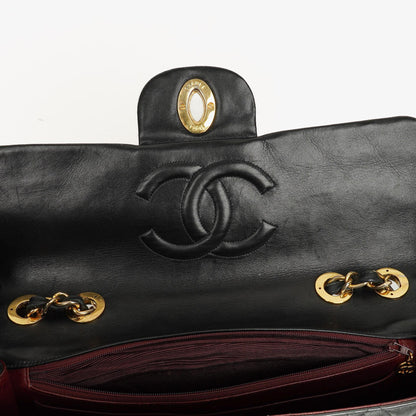 Chanel Maxi Jumbo CC Klassische Einfache Klappentasche Schwarz Gestepptes Lammleder 24K Vergoldete Beschläge