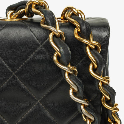Chanel Maxi Jumbo CC Klassische Einfache Klappentasche Schwarz Gestepptes Lammleder 24K Vergoldete Beschläge