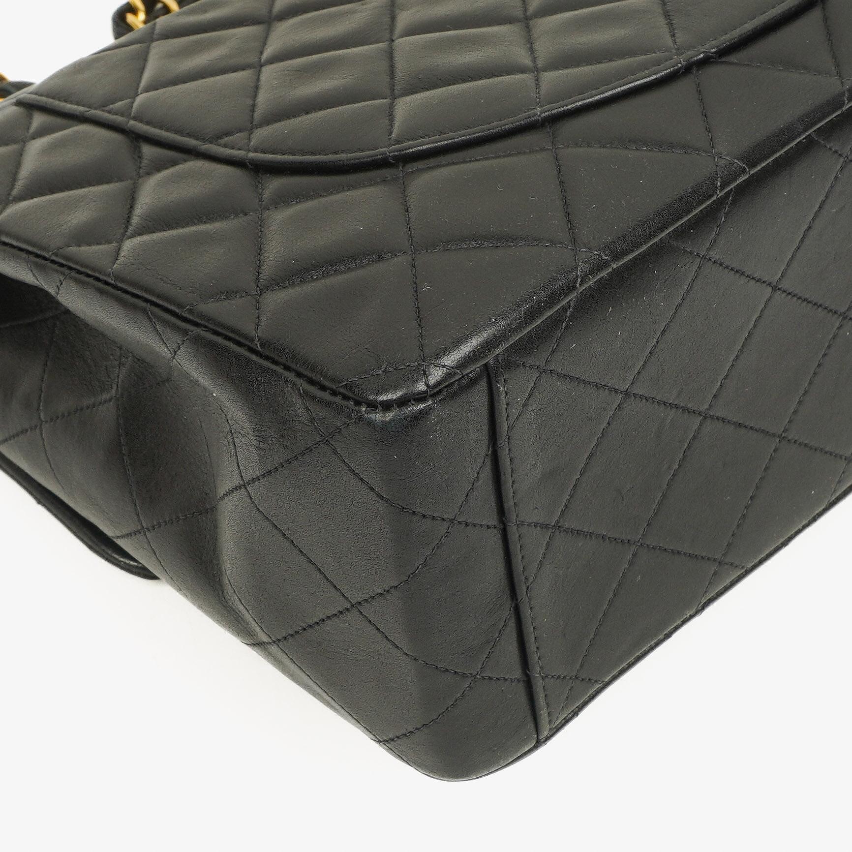 Chanel Maxi Jumbo Classic Single Flap Tasche Schwarz gestepptes Lammleder 24K vergoldete Hardware