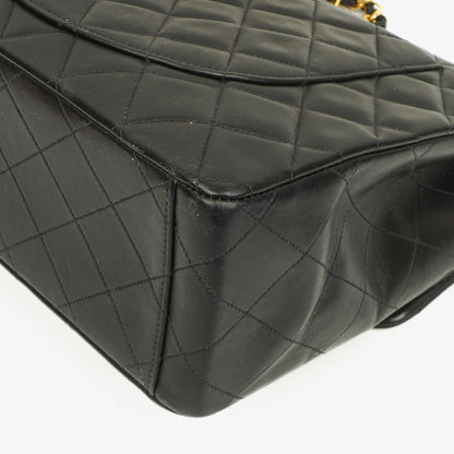 Chanel Maxi Jumbo Classic Single Flap Tasche Schwarz gestepptes Lammleder 24K vergoldete Hardware