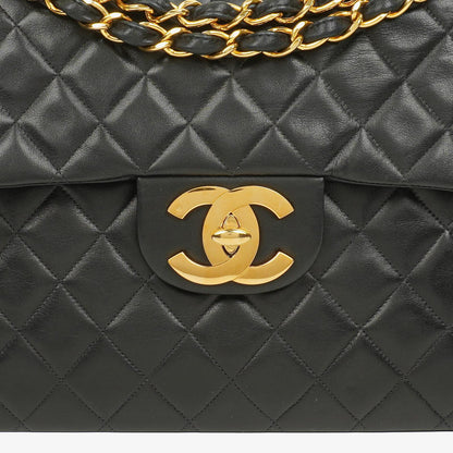 Chanel Maxi Jumbo Classic Single Flap Tasche Schwarz gestepptes Lammleder 24K vergoldete Hardware