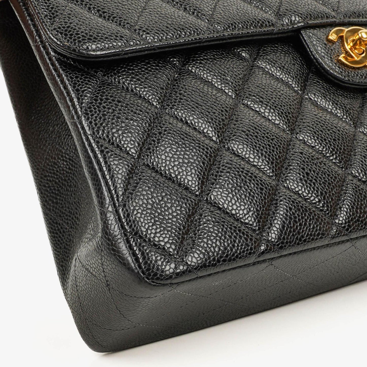 Chanel Maxi Jumbo Classic Single Flap Bag aus schwarzem gestepptem Lammleder mit 24K vergoldeter Hardware