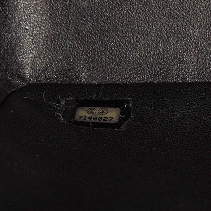 Chanel Maxi Jumbo Classic Single Flap Bag aus schwarzem gestepptem Lammleder mit 24K vergoldeter Hardware