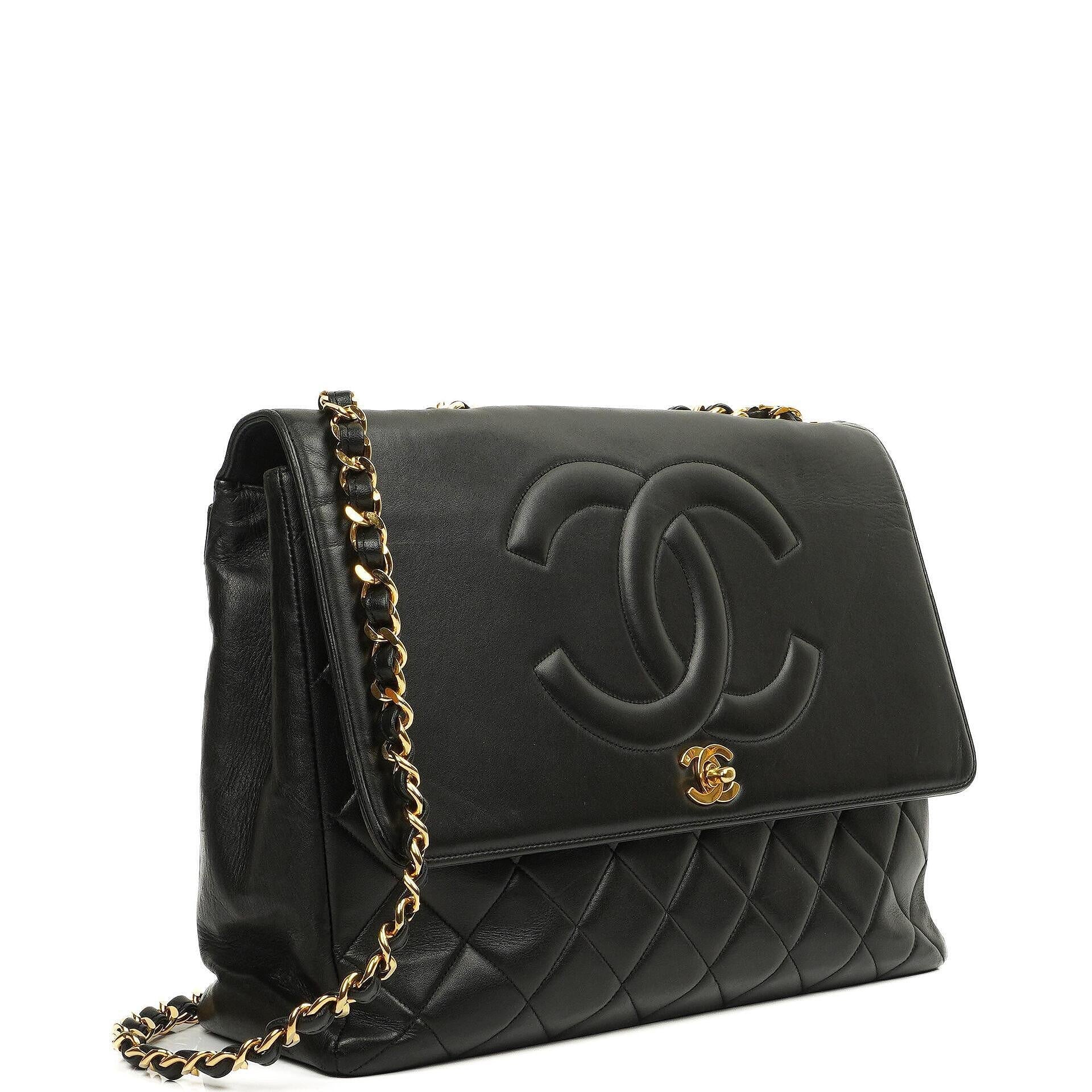 Chanel Classic Maxi Jumbo Single Flap Bag aus schwarzem gestepptem Lammleder mit 24K vergoldeten Beschlägen