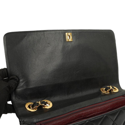 Chanel Classic Maxi Jumbo Single Flap Bag aus schwarzem gestepptem Lammleder mit 24K vergoldeten Beschlägen