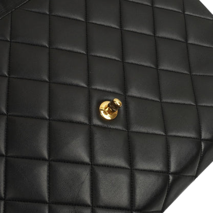 Chanel Classic Maxi Jumbo Single Flap Bag aus schwarzem gestepptem Lammleder mit 24K vergoldeten Beschlägen