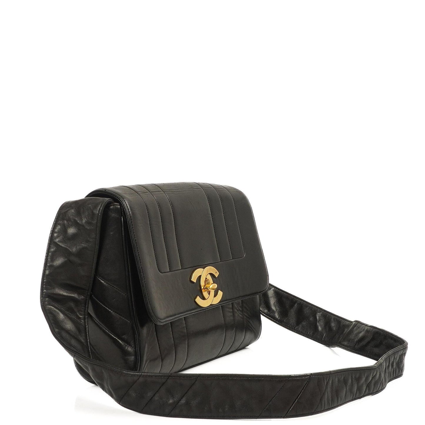Chanel Maxi Logo Umhängetasche mit Klappe aus schwarzem vertikal gestepptem Lammleder mit 24 Karat vergoldeter Hardware