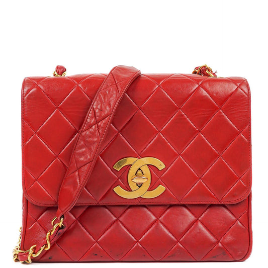 Chanel Maxi Logo Klappentasche in Rot Gestepptes Lammleder und 24k Vergoldeten Beschlägen