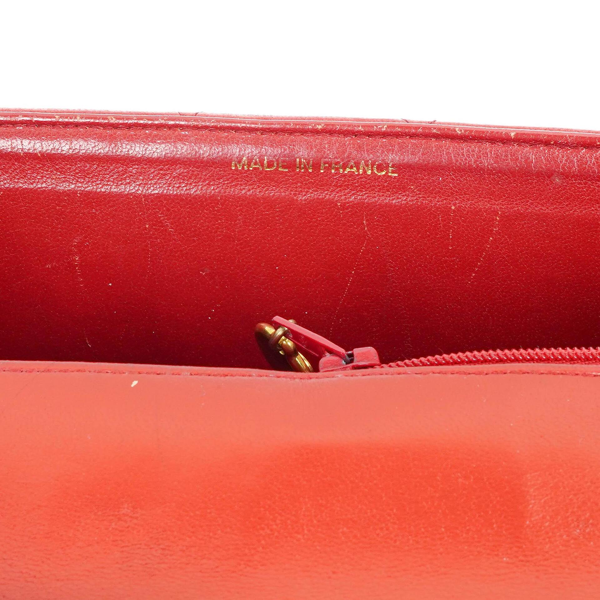 Chanel Maxi Logo Klappentasche in Rot Gestepptes Lammleder und 24k Vergoldeten Beschlägen