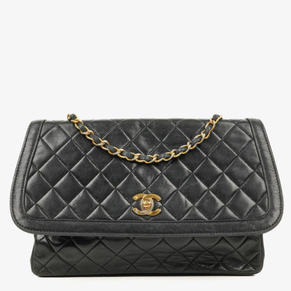 Chanel Medium Single Flap Tasche aus schwarzem gestepptem Lammleder mit 24K vergoldeten Beschlägen