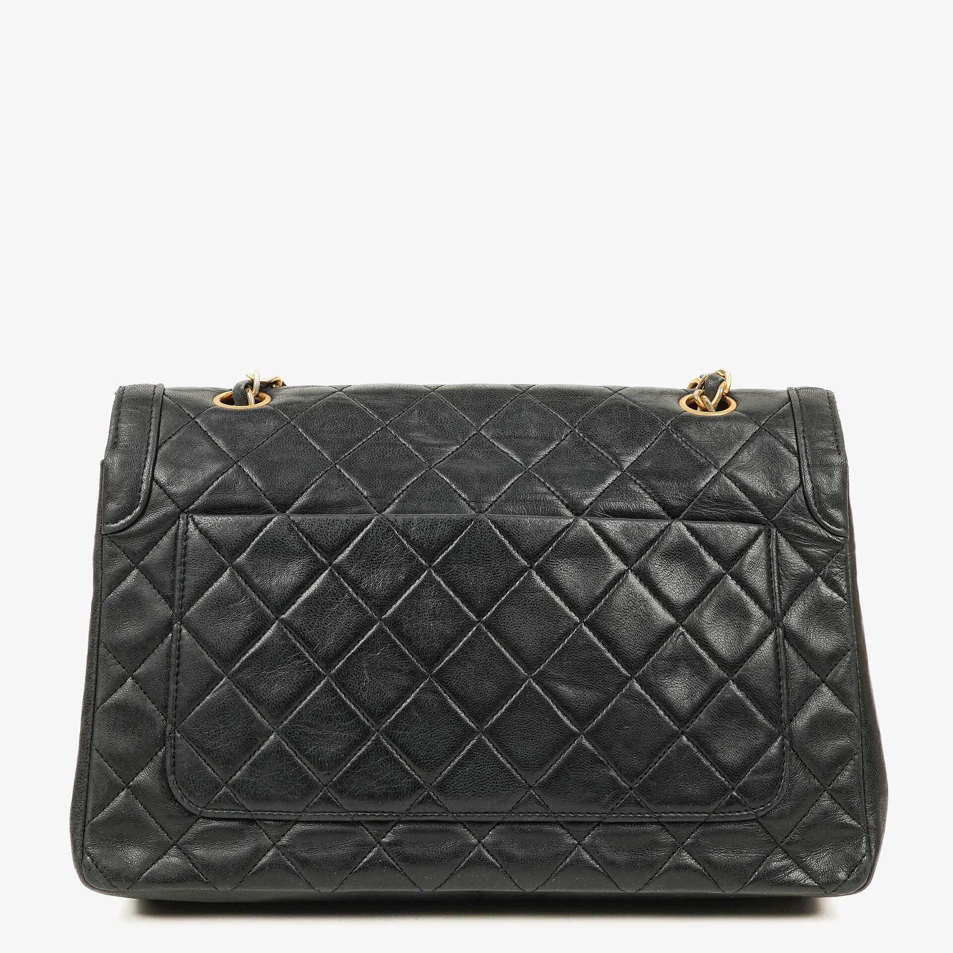 Chanel Medium Single Flap Tasche aus schwarzem gestepptem Lammleder mit 24K vergoldeten Beschlägen