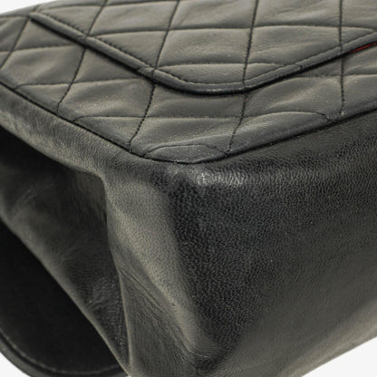 Chanel Medium Single Flap Tasche aus schwarzem gestepptem Lammleder mit 24K vergoldeten Beschlägen