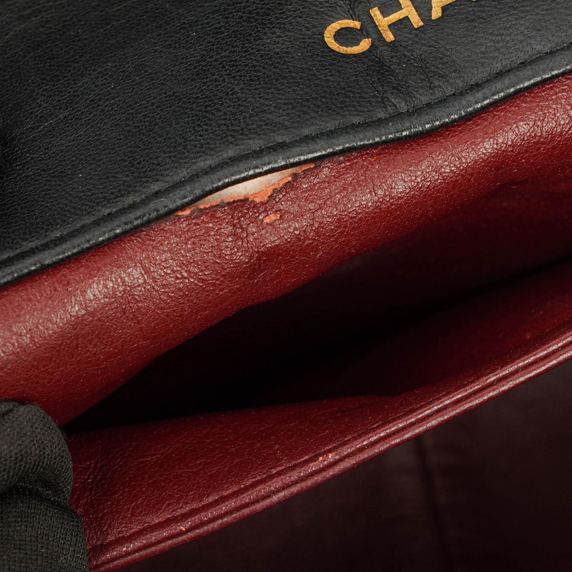 Chanel Medium Single Flap Tasche aus schwarzem gestepptem Lammleder mit 24K vergoldeten Beschlägen