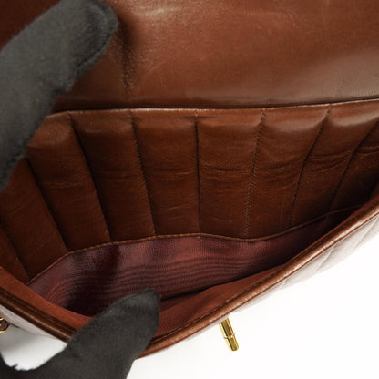 Chanel Medium Kamera Quaste Braune Vertikale Gequiltete Lammleder CC Klapptasche 24K Goldbeschläge, 1994-1996