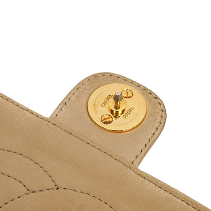 Chanel Medium Classic beige-ivory gestepptes Lammleder Single Flap Bag mit 24K goldplattierten Beschlägen