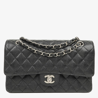 Chanel mittelgroße Classic Double Flap Bag aus schwarzem gestepptem Kaviarleder mit silberfarbener Hardware
