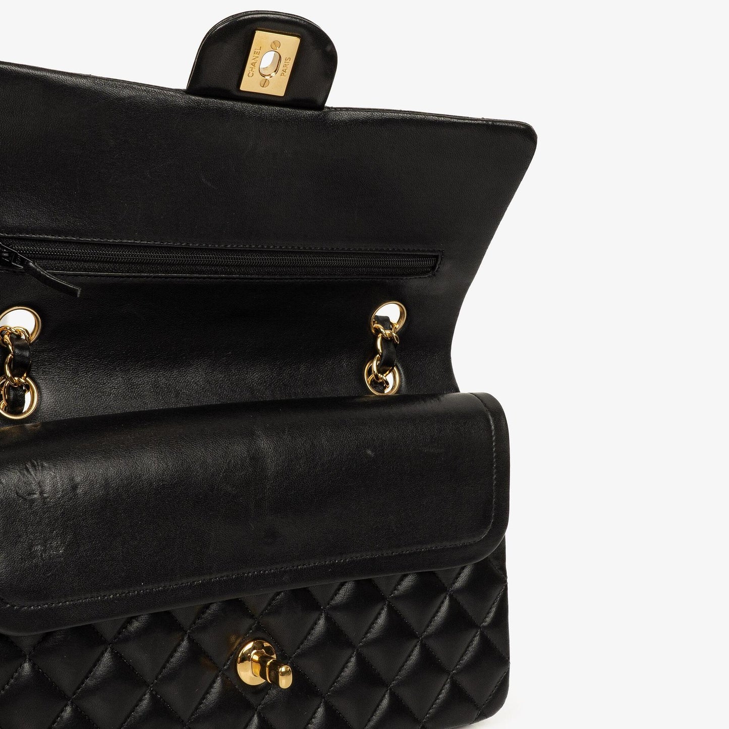 Chanel Classic Medium Double Flap Bag aus schwarzem gestepptem Lammleder mit goldfarbenen Beschlägen
