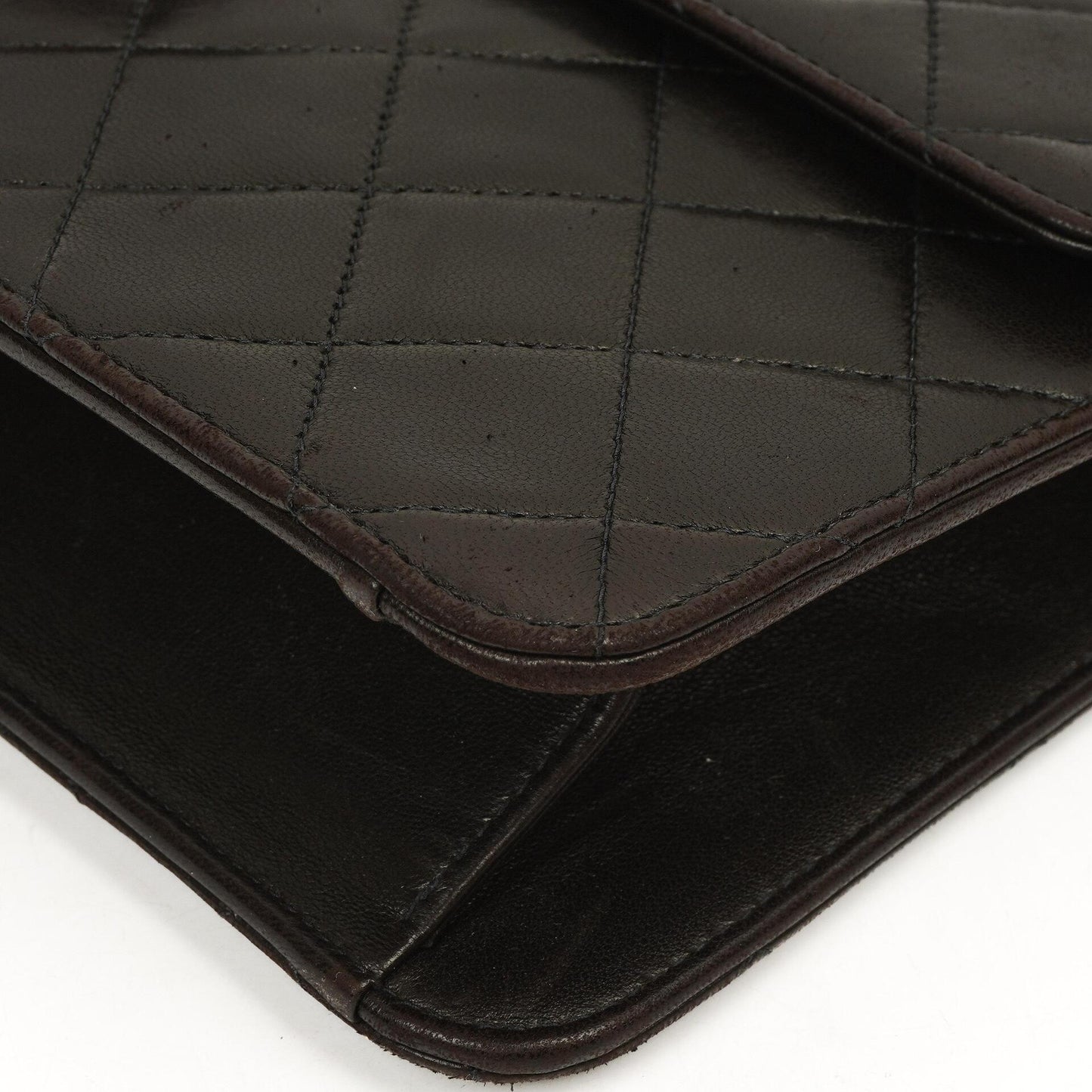 Chanel Mittlere Classic Schwarze gesteppte Lammleder Single Flap Tasche mit 24K vergoldeten Beschlägen