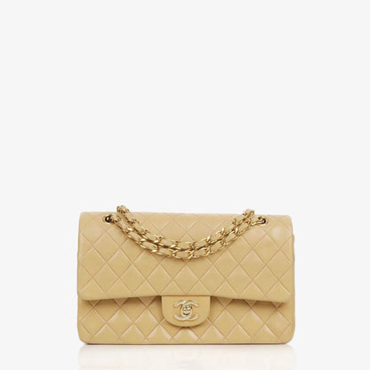 Chanel Mittlere Klassische Doppelklappen Tasche Beigefarbene gestepptes Lammleder mit 24K vergoldeten Beschlägen