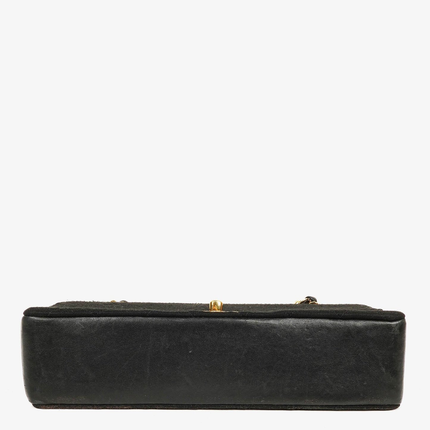 Chanel Mittelgroße Klassische Double Flap Tasche aus schwarzem gestepptem Jersey mit 24K vergoldeter Hardware