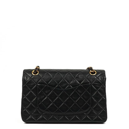 Chanel Medium Classic Double Flap Tasche aus Lammleder mit 24K vergoldeter Hardware