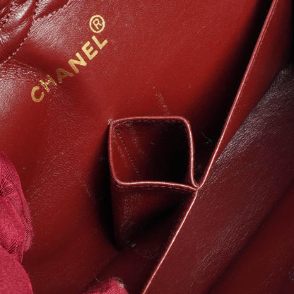 Chanel Medium Classic Double Flap Tasche aus Lammleder mit 24K vergoldeter Hardware
