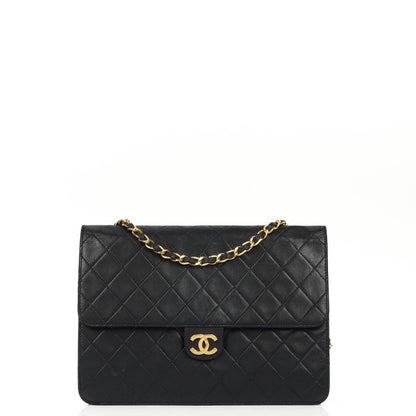 Chanel Medium Classic Single Flap Bag aus marineblauem gestepptem Lammleder mit 24K goldplattierten Beschlägen